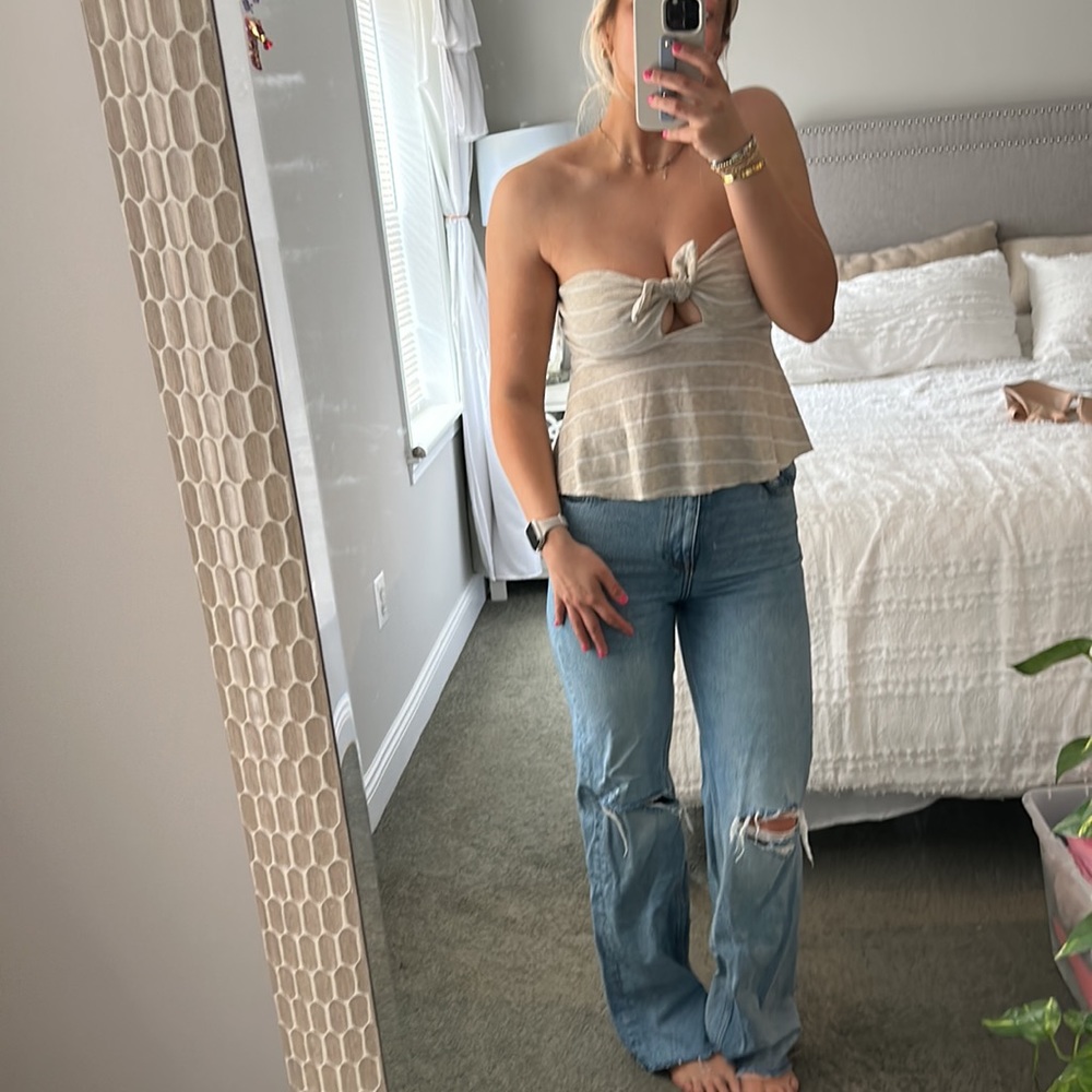 Urban outfitters sleeveless top